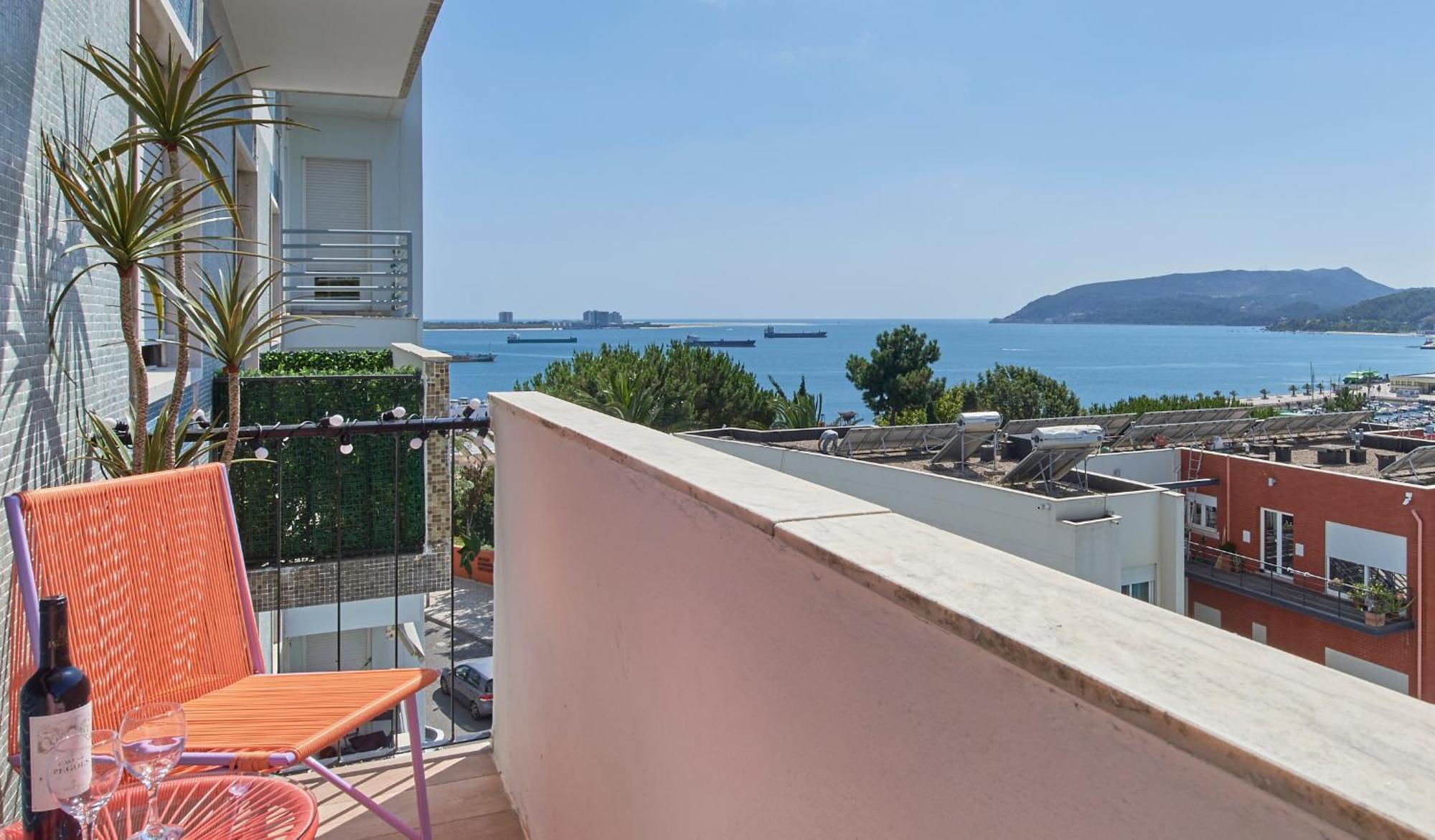 Sunset Bay View, Renovated Apt, By Timecooler Setúbal Exterior foto